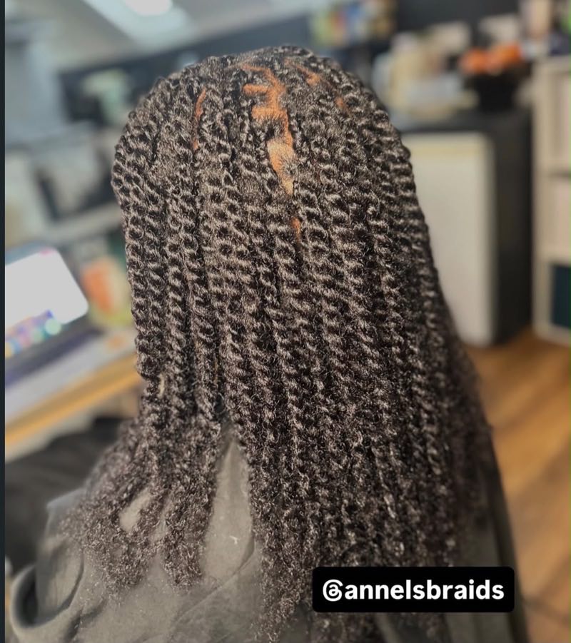 Kinky Twist by Annel's Beauty House